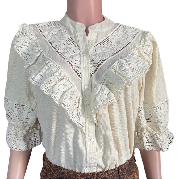 Free People Lace Ruffle Prairie Blouse Cream Romantic Cottagecore Top Size S - Picture 2 of 7